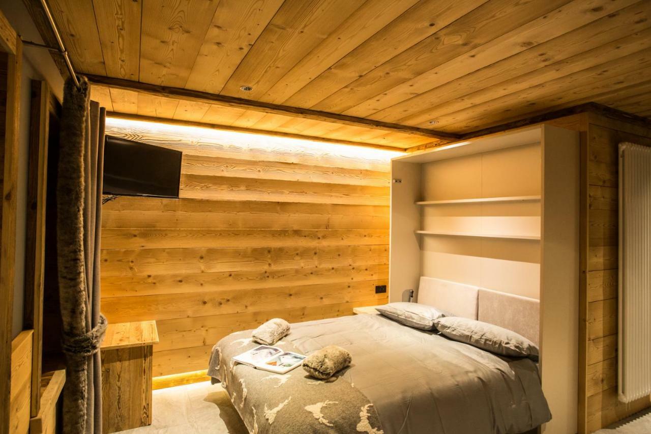 Alpine Rooms Guesthouse Брей-Червиния Экстерьер фото