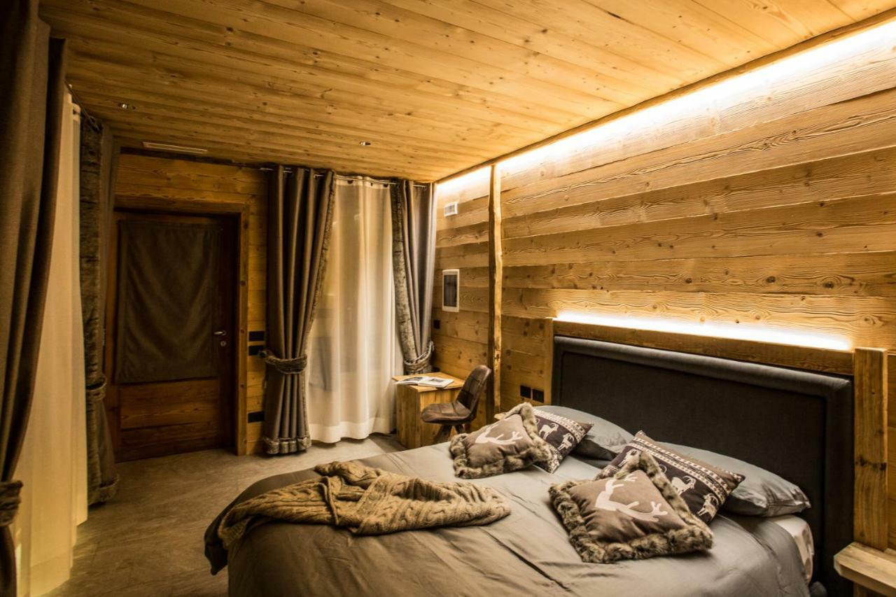 Alpine Rooms Guesthouse Брей-Червиния Экстерьер фото