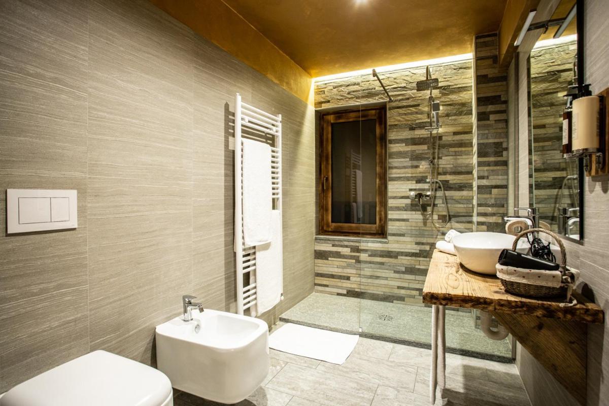 Alpine Rooms Guesthouse Брей-Червиния Экстерьер фото